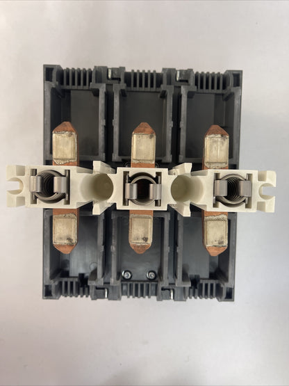 ABB AF400-30 CONTACTOR 600VAC 400HP 3PH 3POLE 550A COIL 100-250VDC 50-60hz
