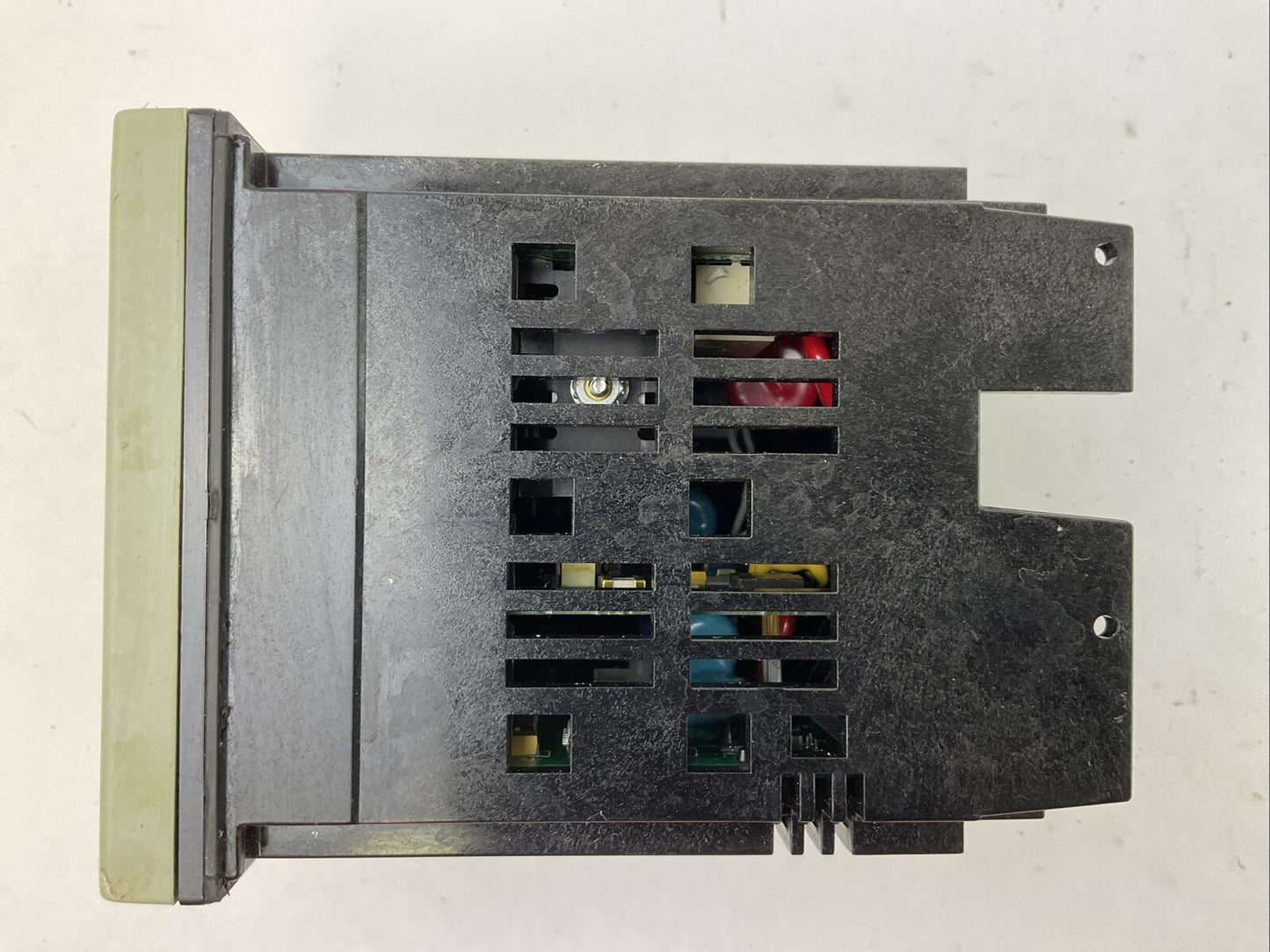 HONEYWELL DC3200-CE-100R-200-00000-00-00 TEMPERATURE CONTROLLER 90-250VAC