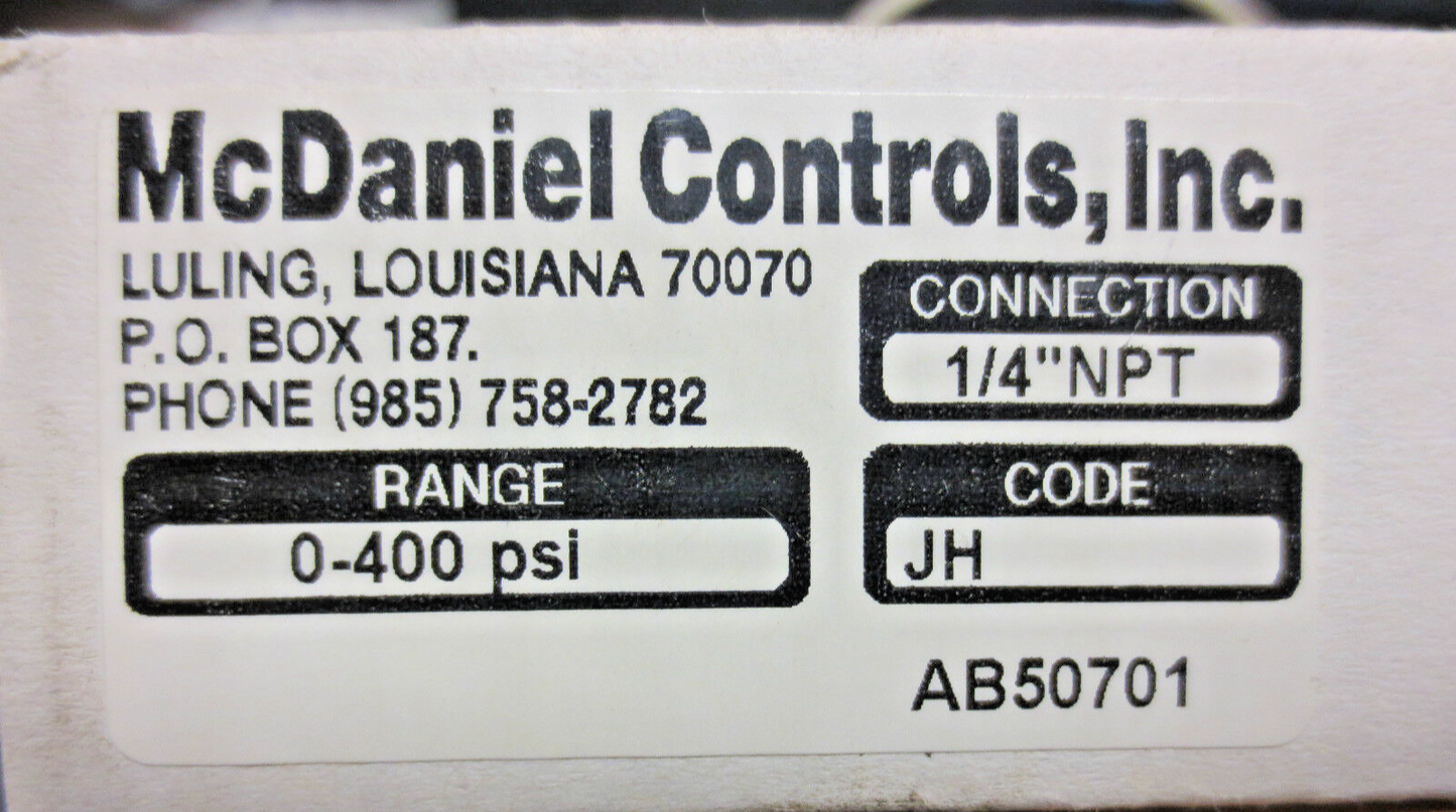 McDANIEL CODE JH 0-400 psi GAUGE 2-1/2" DIAL 1/4" NPT