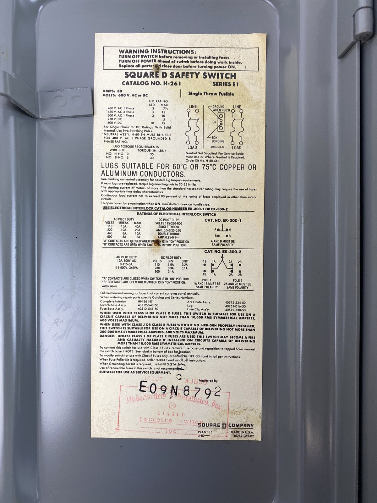 Square D H-261 Series E1 30A 600V Safety Switch