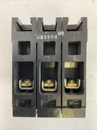 SIEMENS ED43B015 SENTRON SERIES CIRCUIT BREAKER TYPE ED4 15AMP 480VAC 3POLE
