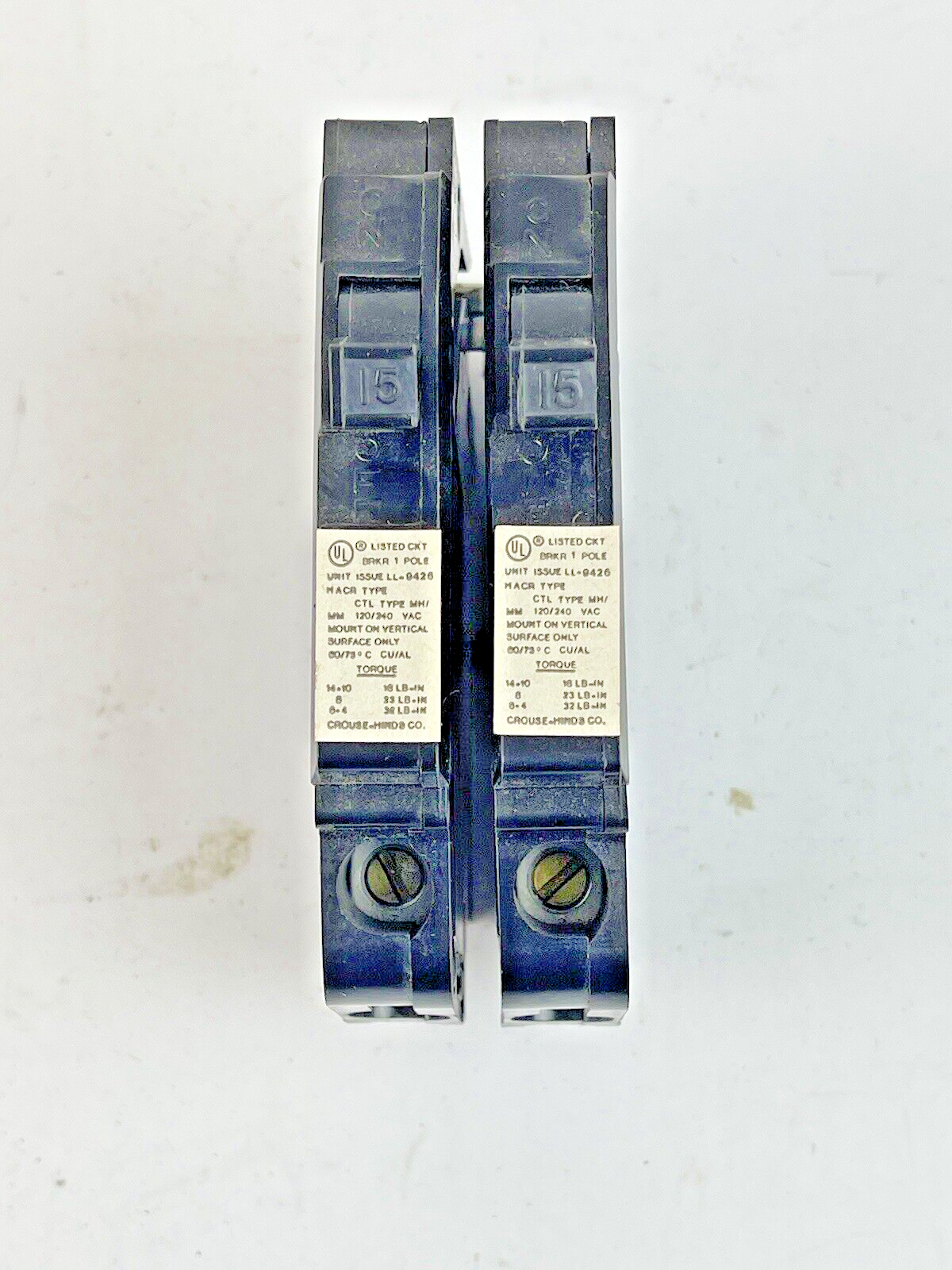 CROUSE-HINDS *BOX OF 10 PAIRS* - MH15 - 1 POLE, 15 A, 240 VAC CIRCUIT BREAKER