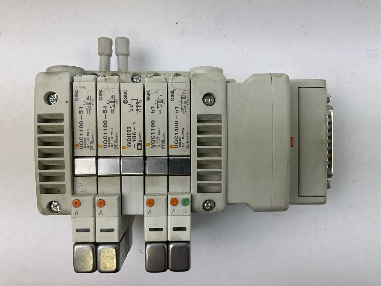SMC VQC1400-51 (4) VQC VALVE 0.1-0.7 MPa VVQ1000-10A-1 (1) BLANKING PLATE