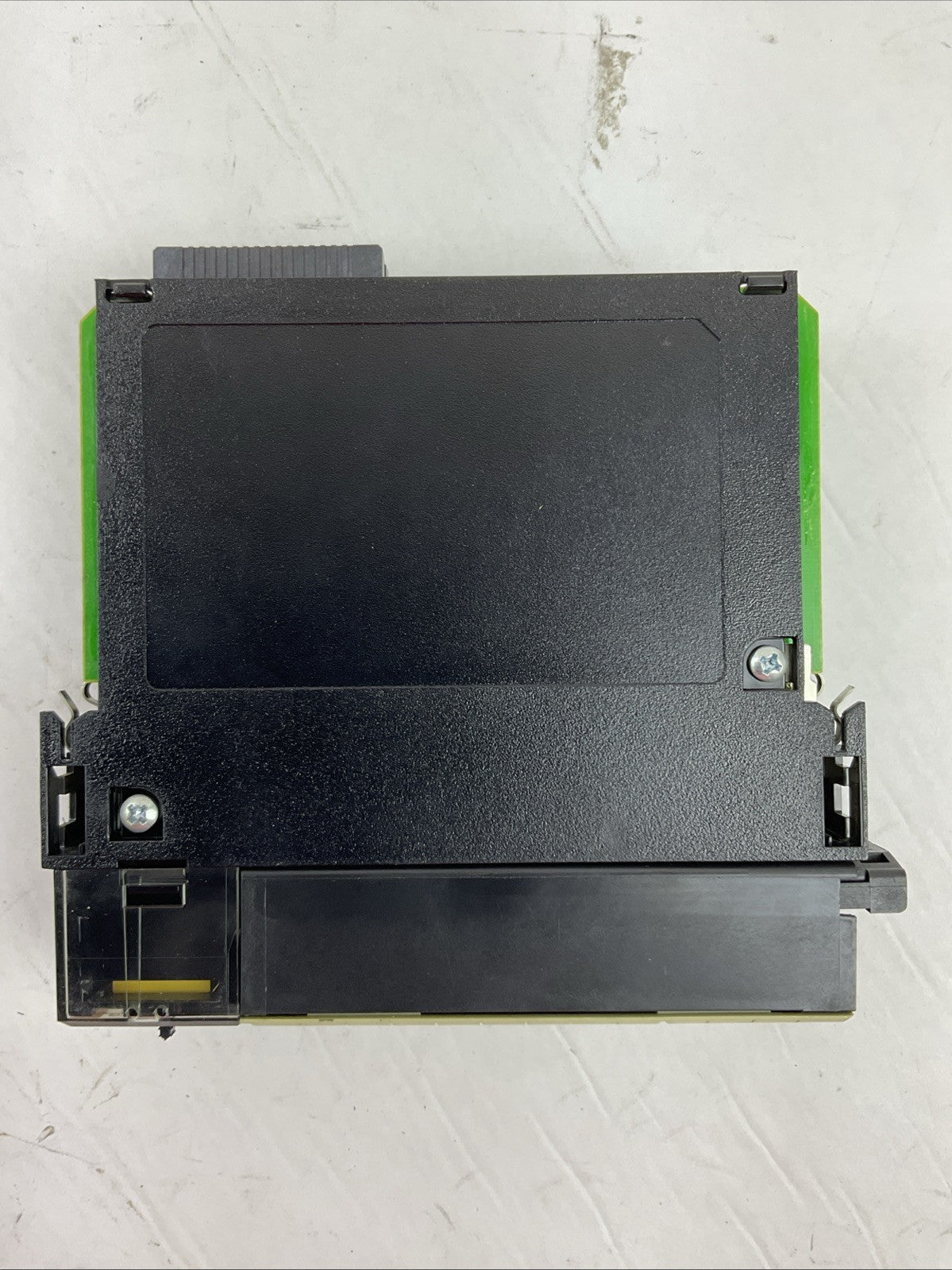 ALLEN BRADLEY 1756-OX8I SER A F/W REV 3.2 RELAY ISOL. OUTPUT 8NO 8NC C300 / R150