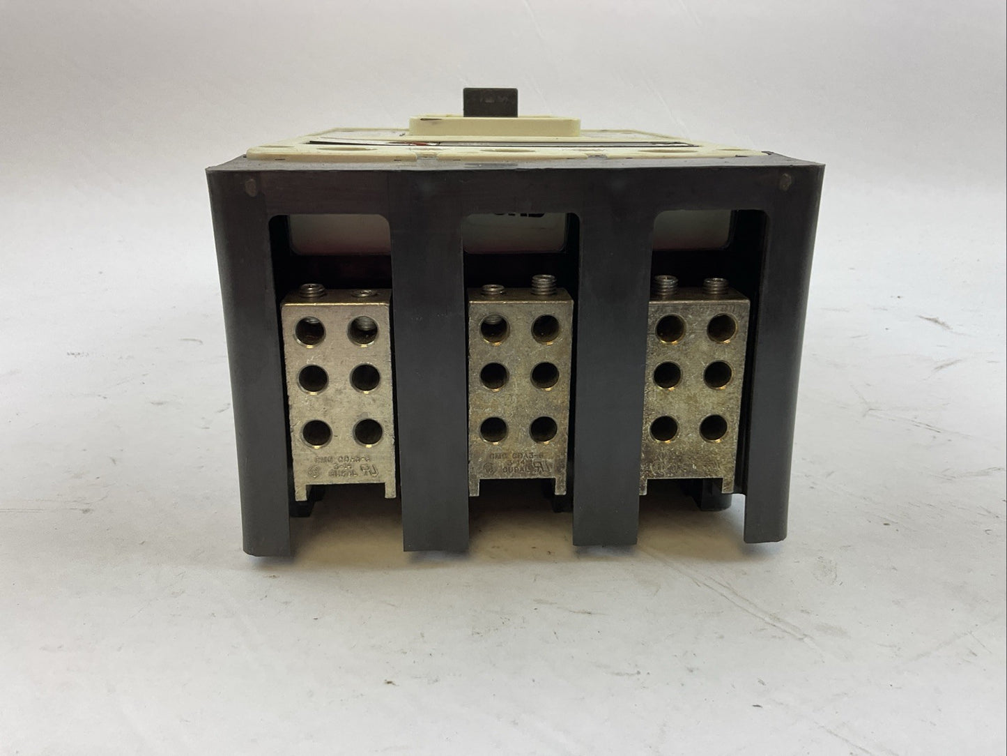 ALLEN BRADLEY 140U-K6L3-D40 (140U-K6X3 140U-KTL3-D40 140U-KRP3-D35)