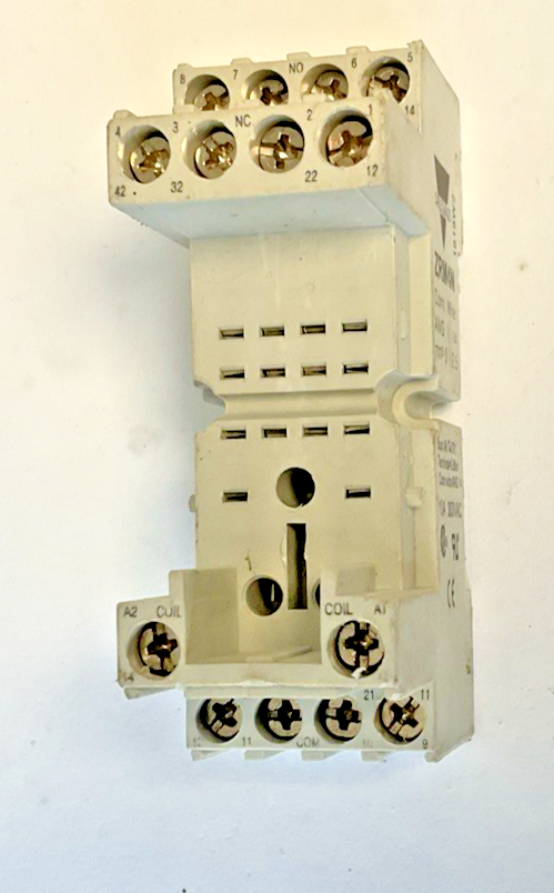 CARLO GAVAZZI ZRM4N CONTACTOR 300VAC 10A