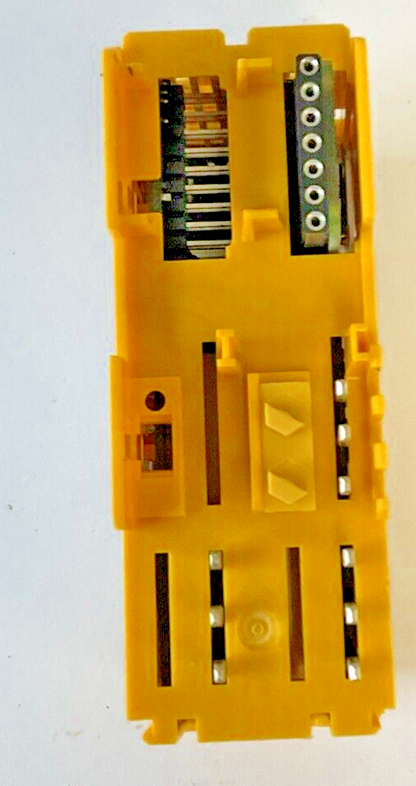 PILZ PSSU E F 2DO5 CARRIER MODULE 240VAC ****LOTOF4****