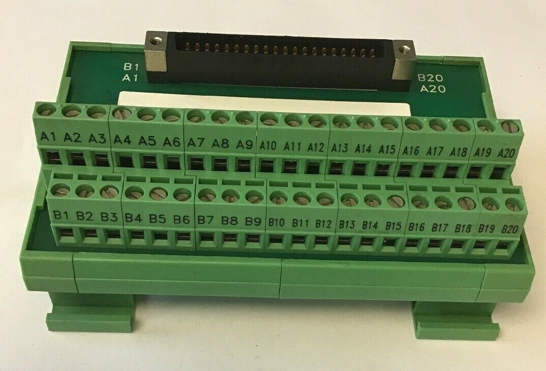 PHOENIX CONTACT TYPE UMK-SE 11,25-1 TERMINAL BLOCK 40 POSITIONS