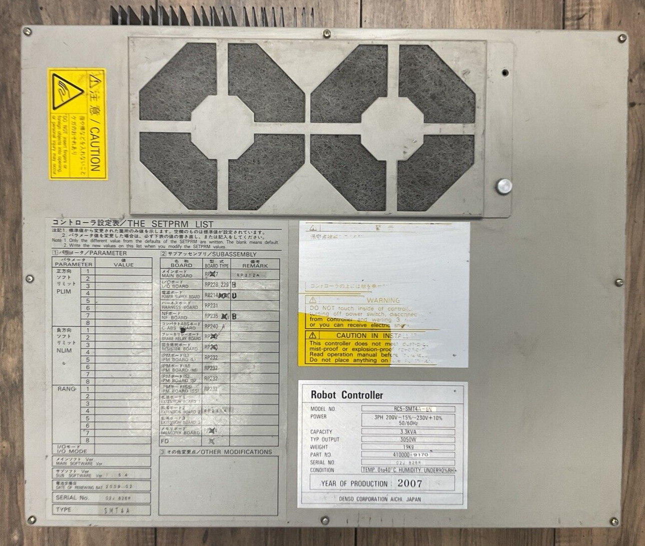 DENSO RC5-SMT4A-BN ROBOT CONTROLLER 3PH 200/230VAC 3.3KVA 3050W