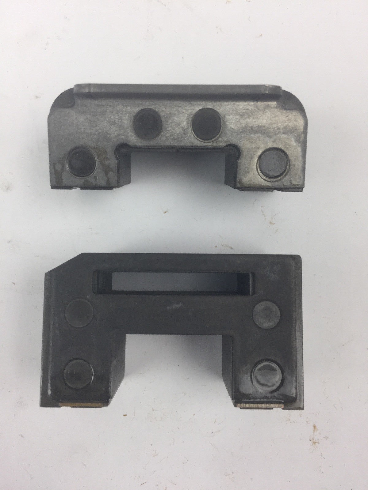ALLEN BRADLEY Z-31837 YOKE AND ARMATURE ASSEMBLY SIZE 1 & 2 60-50 HZ