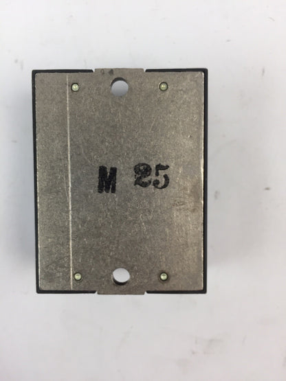 CRYDOM D1210 SOLID STATE RELAY INPUT 3-32VDC OUTPUT 120VAC 0.10A