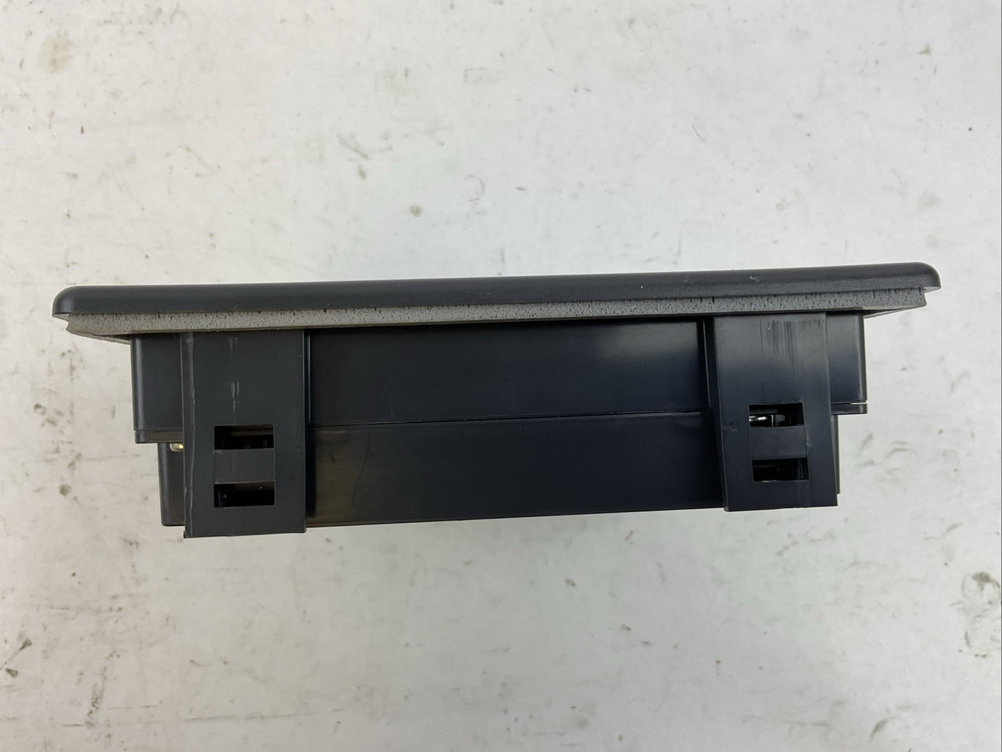 AUTOMATIONDIRECT EA7-T6CL-R+13219B072 24VDC 9W OPERATOR INTERFACE