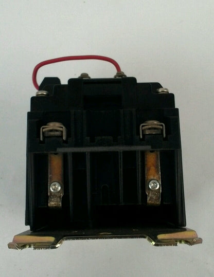 ALLEN-BRADLEY 500F-AOB920 / AC CONTACTOR / SIZE 0 / 2-POLE / NO CONTACTS
