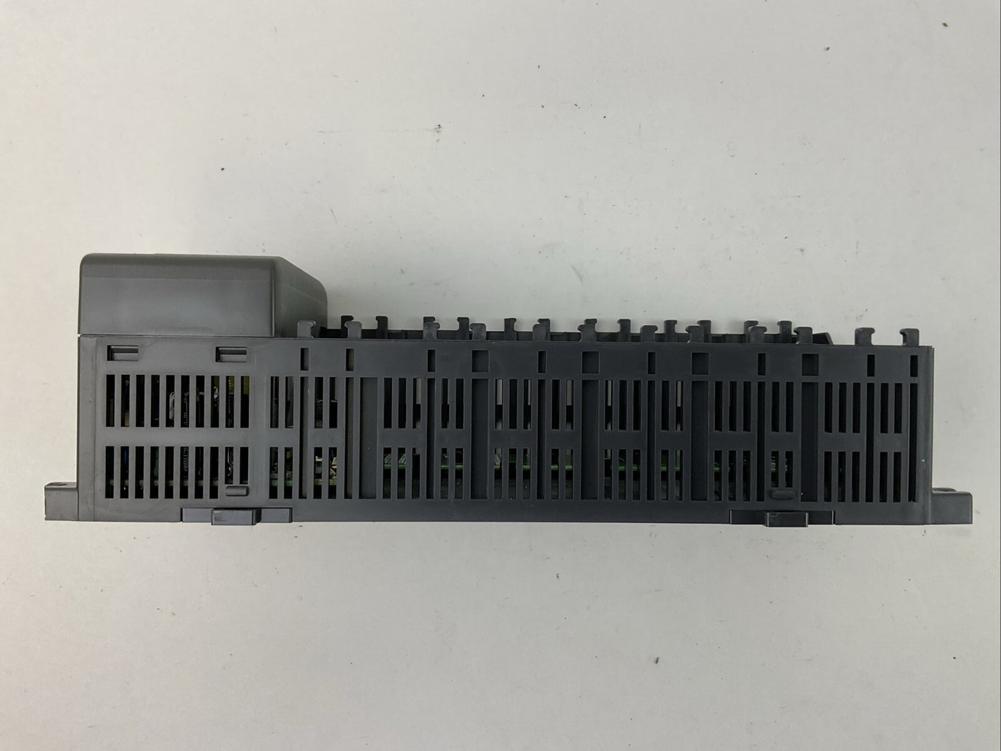 DIRECT 205 LOGIC KOYO D2-06B POWER SUPPLY 110/220VAC 6 SLOT RACK OUTPUT 24VDC