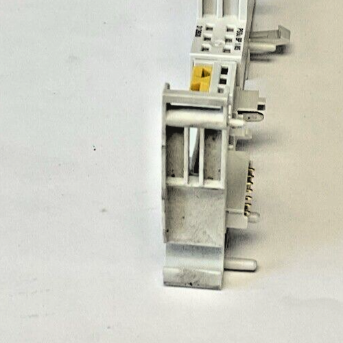PILZ PSSU BP 1/8S TERMINAL BASE MODULE V1.1***LOTOF9***
