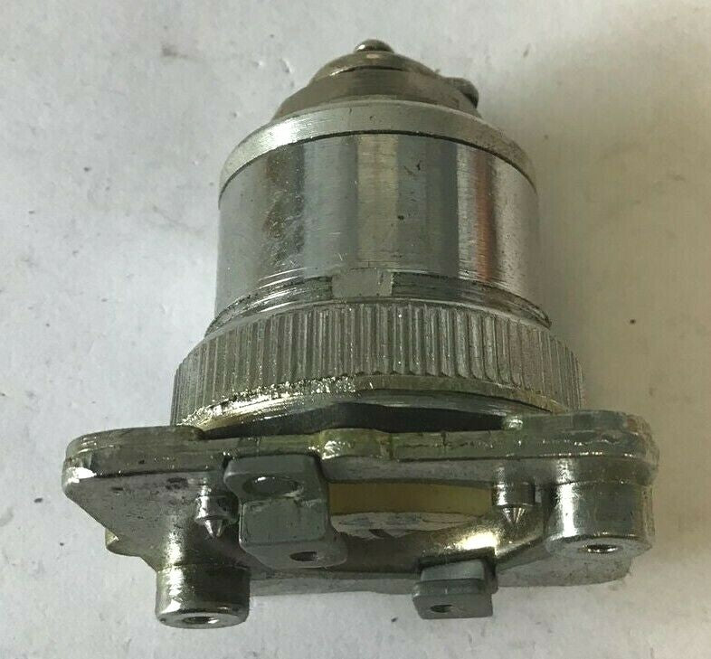 REES R263 143 KEYED OPERATOR SELECTOR SWITCH CONTROL UNIT