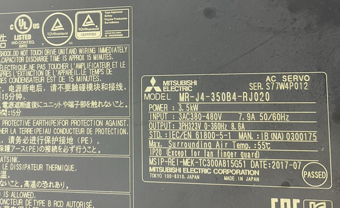 MITSUBISHI MR-J4-350B4-RJ020 AC SERVO 3.5KW 480V 7.9A MR-J4-T20