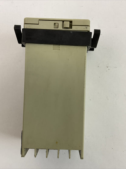KEYENCE AP-80A PRESSURE SENSOR 12-24VDC