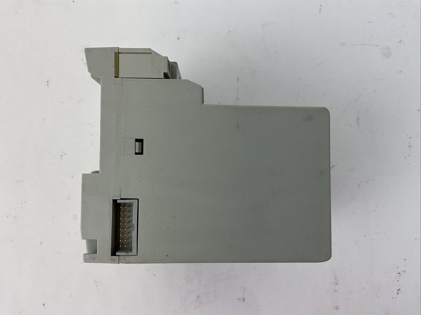 ALLEN BRADLEY 1794-AENTR SER A FW 1.013 FLEX I/O ETHERNER/IP REDUNDANT MEDIA