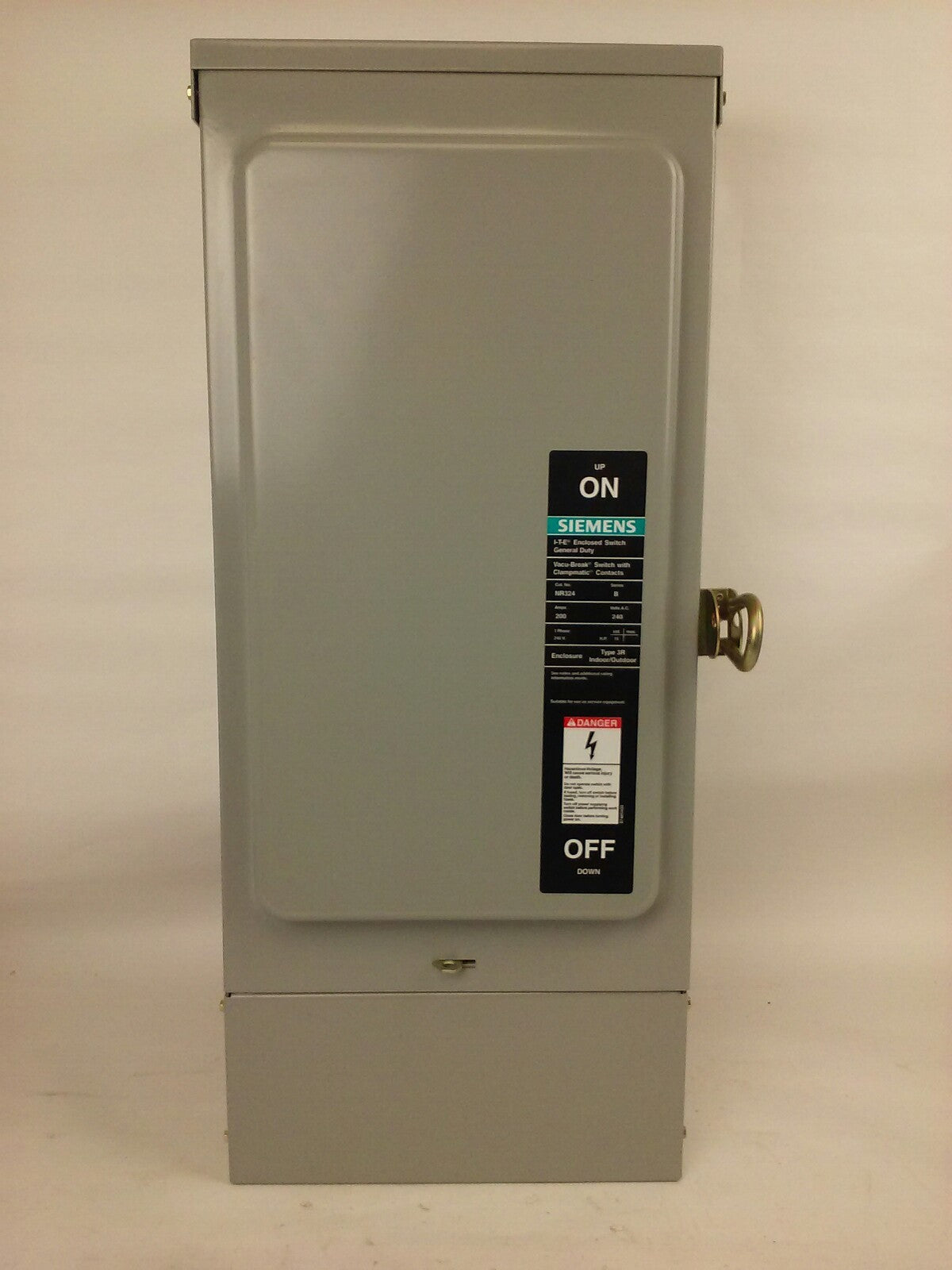 SIEMENS NR243, SER. B, GENERAL DUTY ENCLOSED SWITCH,2P, 200A, 240V, TYPE 3R, NEW