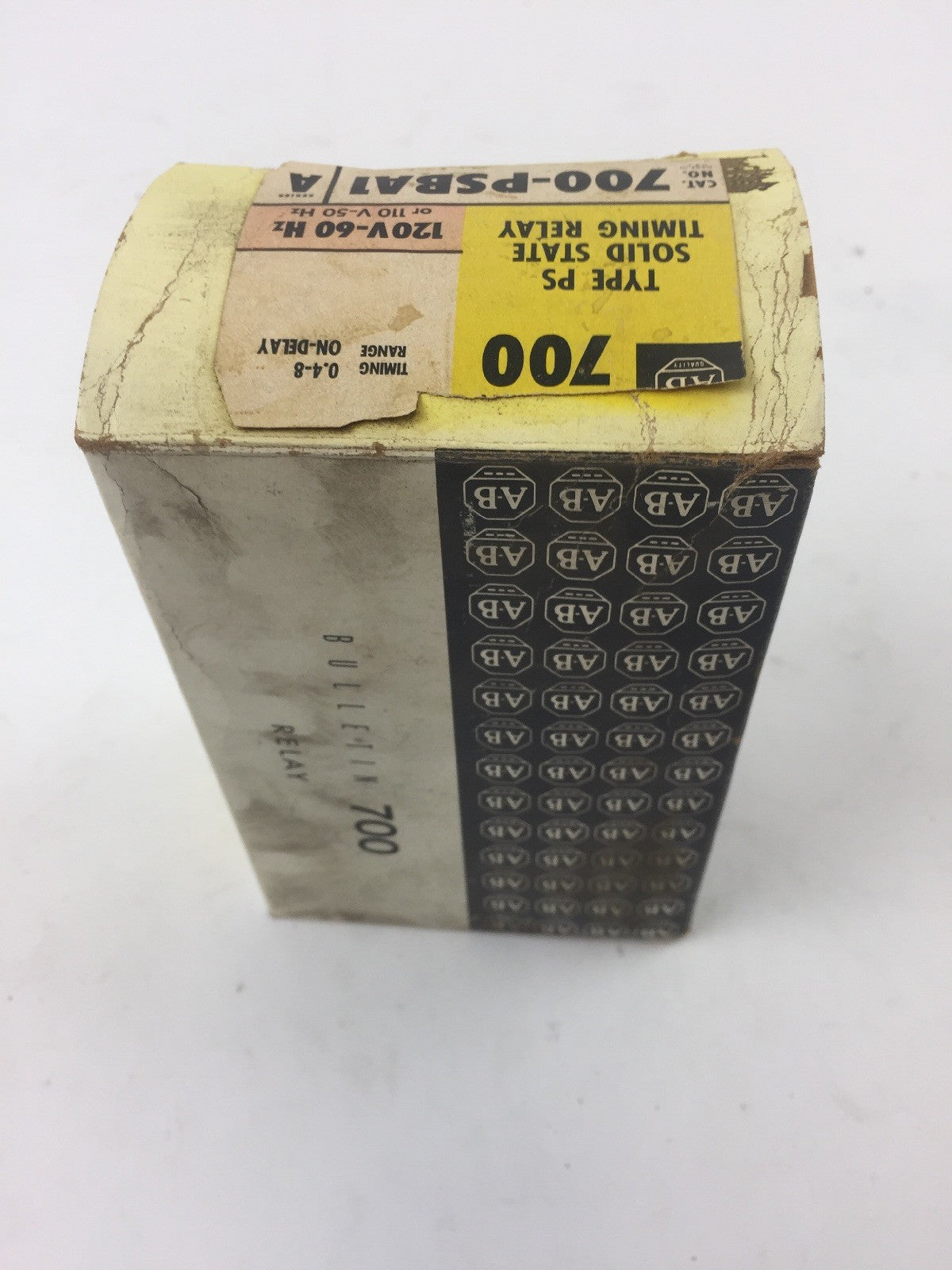 ALLEN BRADLEY 700-PSBA1 SOLID STATE TIMING RELAY TYPE PS 120V 60HZ 110V 50HZ