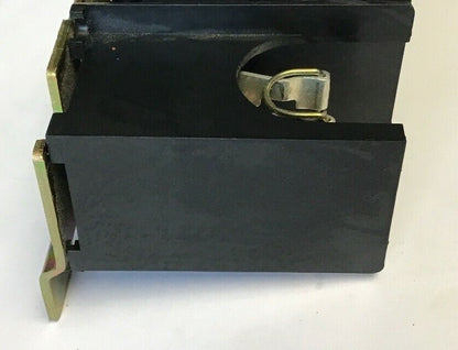 SQUARE D 40567-016-51 FUSE BLOCK
