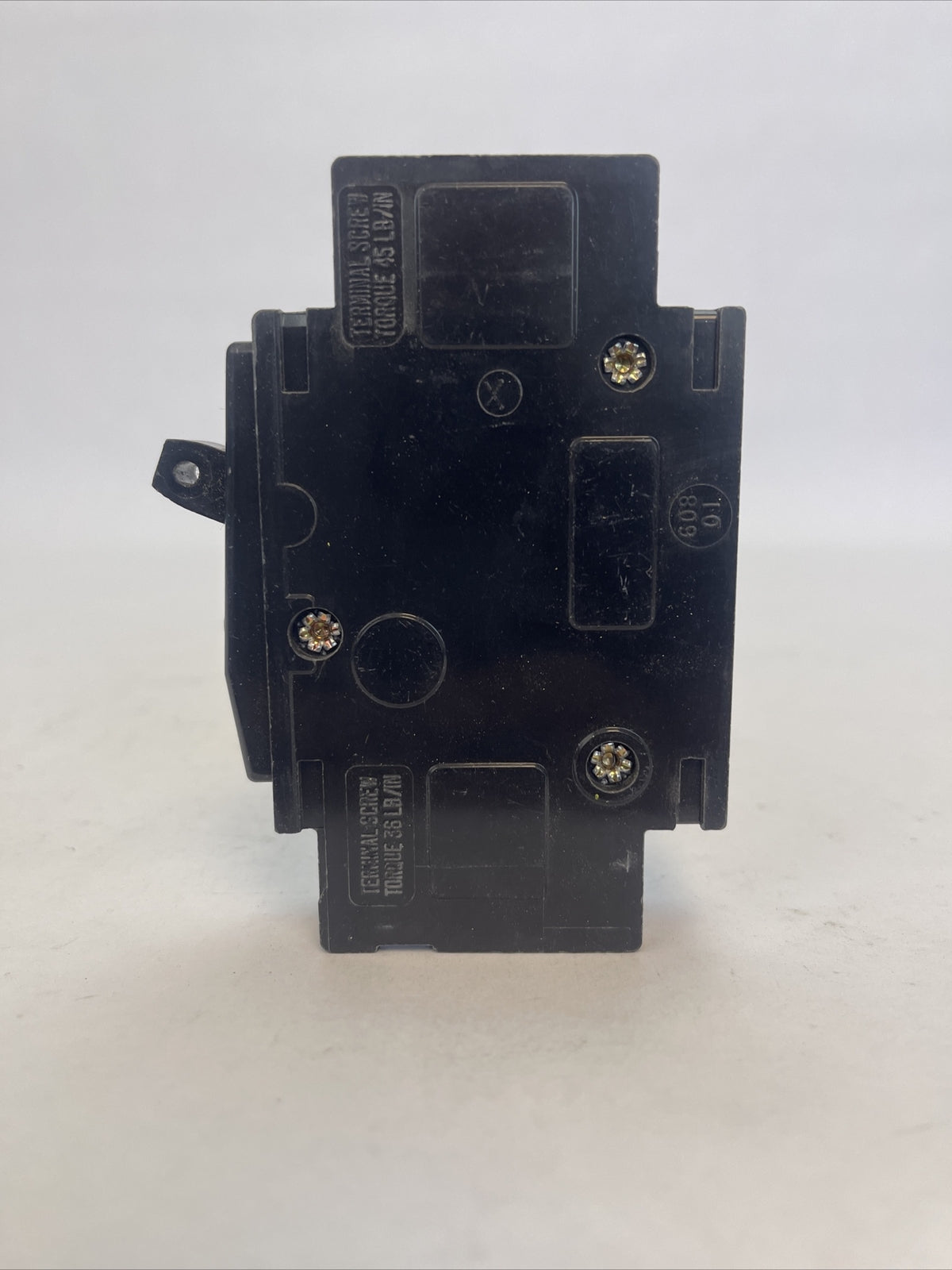 SQUARE D QOU120 CIRCUIT BREAKER W/ VISI-TRIP INDICATOR 20A 120/240VAC 1P SER 2