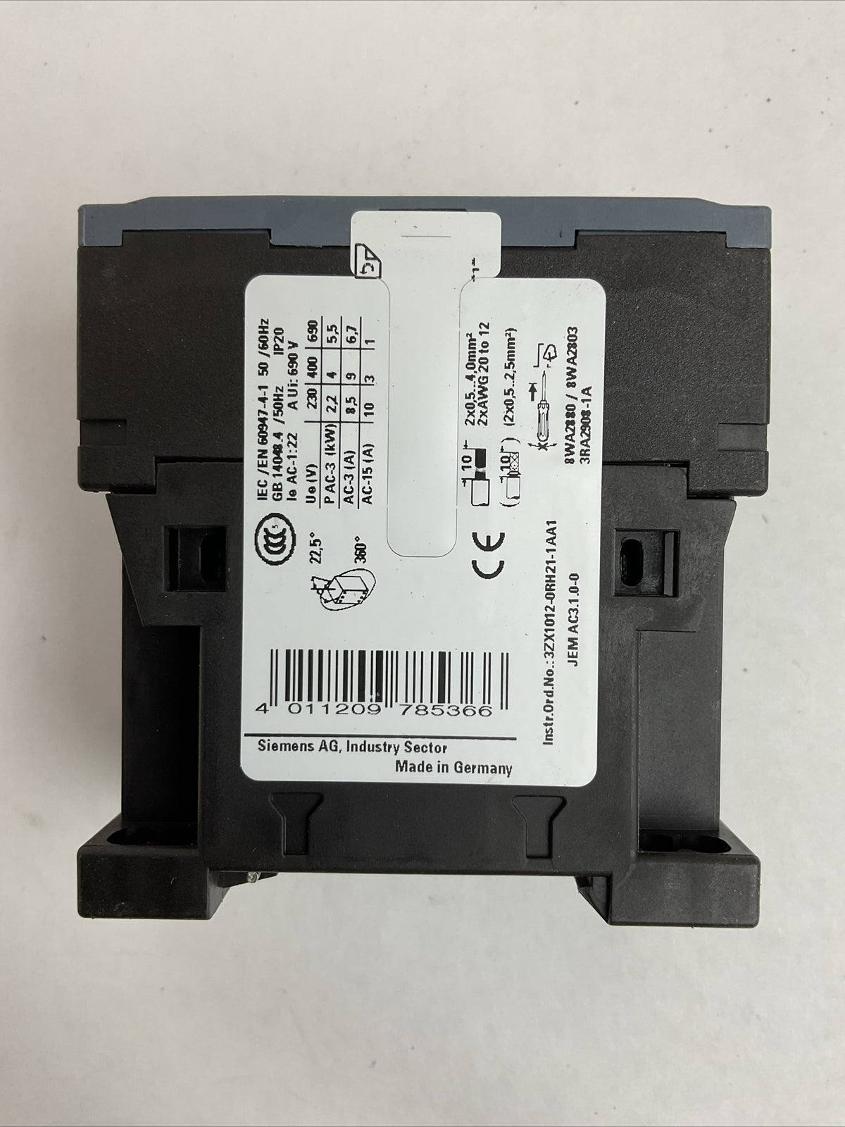 SIEMENS 3RT2016-2BB41 CONTACTOR 600VAC 20A 3PH 7.5HP COIL 24VDC