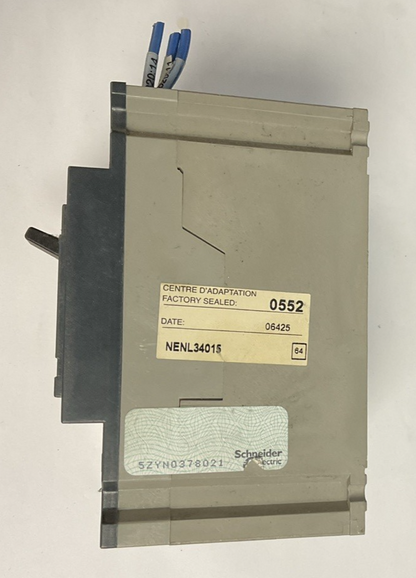 MERLIN GERIN NSE100N NENL34015 CIRCUIT BREAKER 15A 480V *SHUNT WIRE LENGTH VARY*