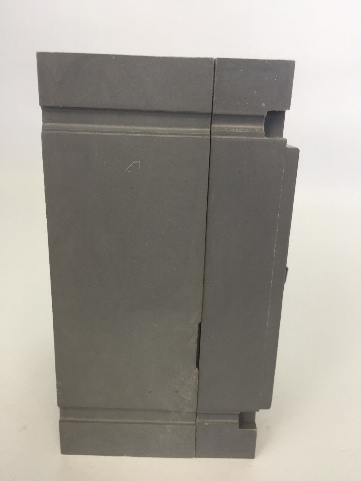WESTINGHOUSE HFB3015L AB DE-ION CIRCUIT BREAKER 15A 600VAC 3POLE 4997D19G34