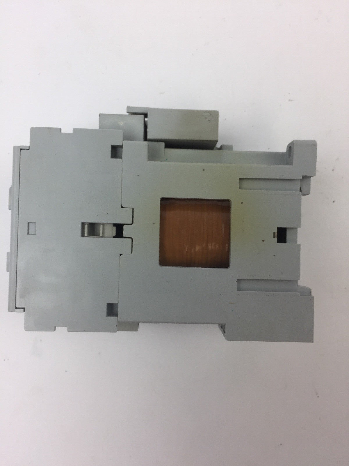 ALLEN BRADLEY 700-CF310D* CONTROL RELAY 600VAC 25 A WITH 100-FSD250 SURGE SUPRES