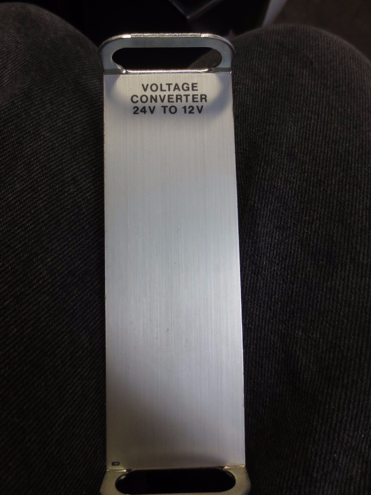ONAN 300B848 VOLTAGE CONVERTER 24V to 12V - 332C1433