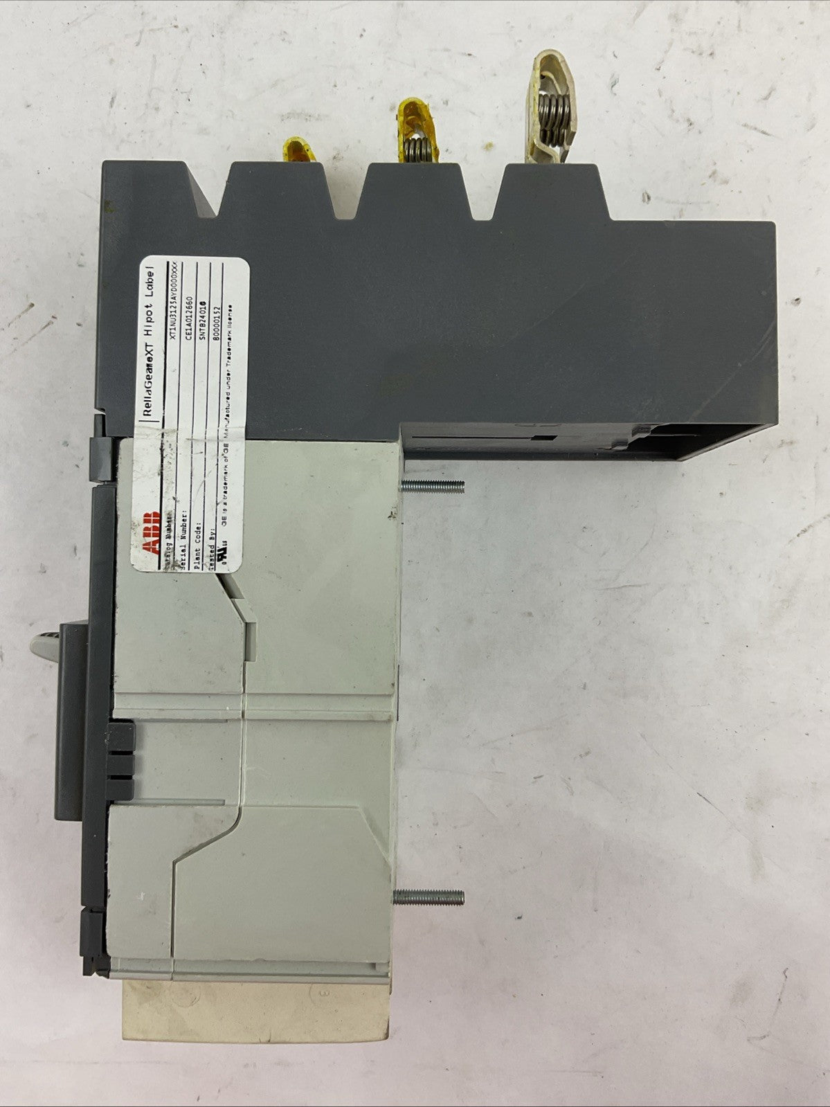 ABB XT1NU3125AYD000XXX CIRCUIT BREAKER 600Y/347VAC 250VDC 125A TMAX XT1N 125