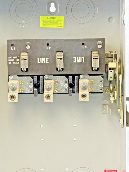 GE - TGN3324 MODEL 6 - SAFETY SWITCH NON-FUSIBLE - 200A/ 240VAC/ 3 POLE/ TYPE 1