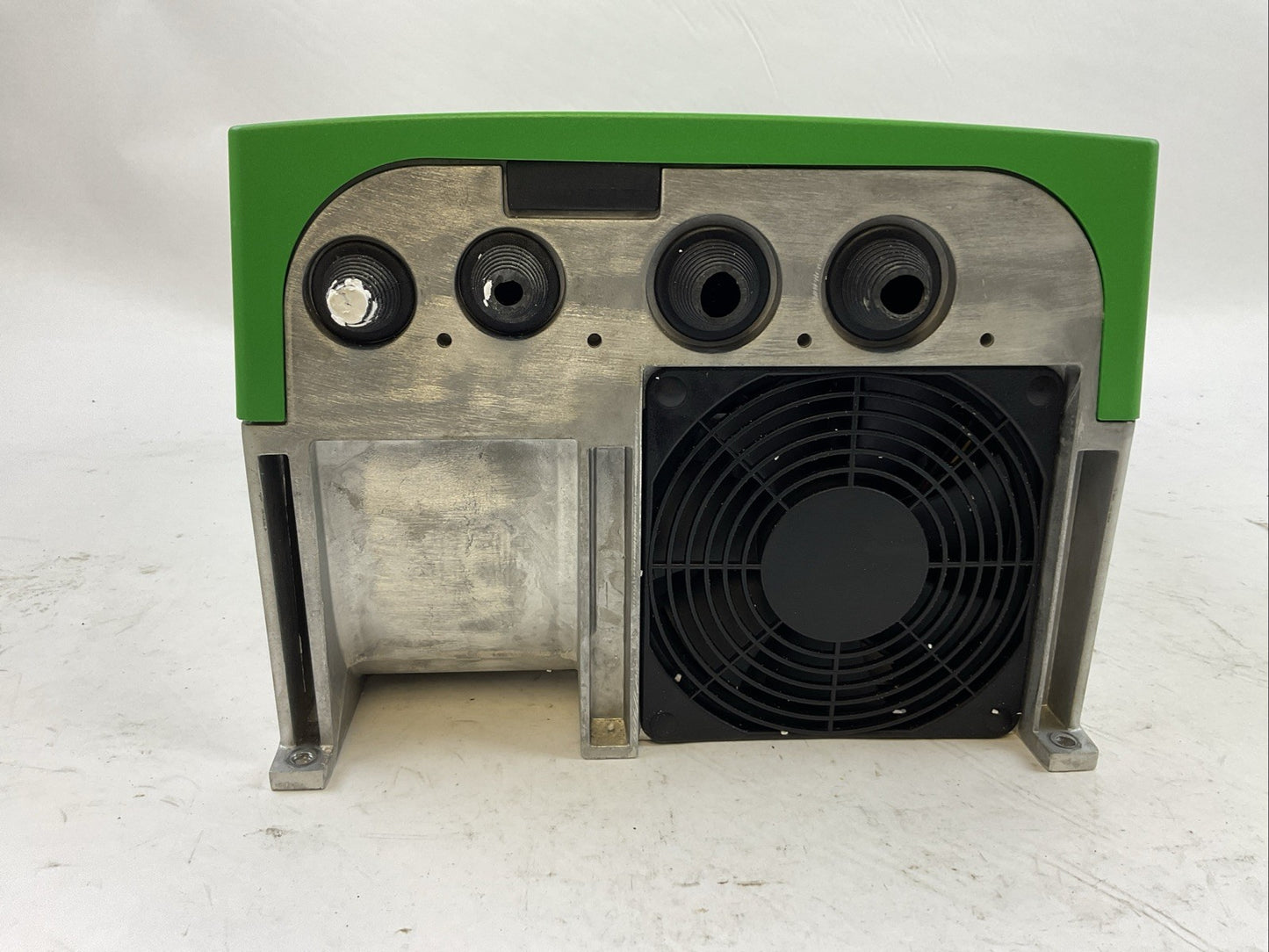 CONTROL TECHNIQUES SE 43401100 SE 16 T INVERTER DRIVE 15.0HP 380-480VAC 23.0A