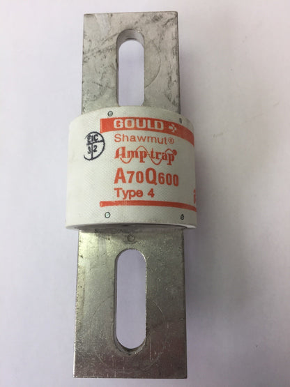 GOULD SHAWMUT AMPTRAP A70Q600 FUSE 600 AMP 700VAC TYPE 4 FORM 101