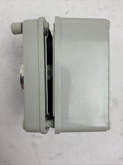 ALLEN BRADLEY 800T-NX1502 SPX 908-753 START PUSH BUTTON CONTROL BOX LEVELER