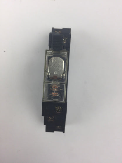 ALLEN BRADLEY 700-HN121 SLIM LINE RELAY 5A 250 VAC 700-HK36Z24-4