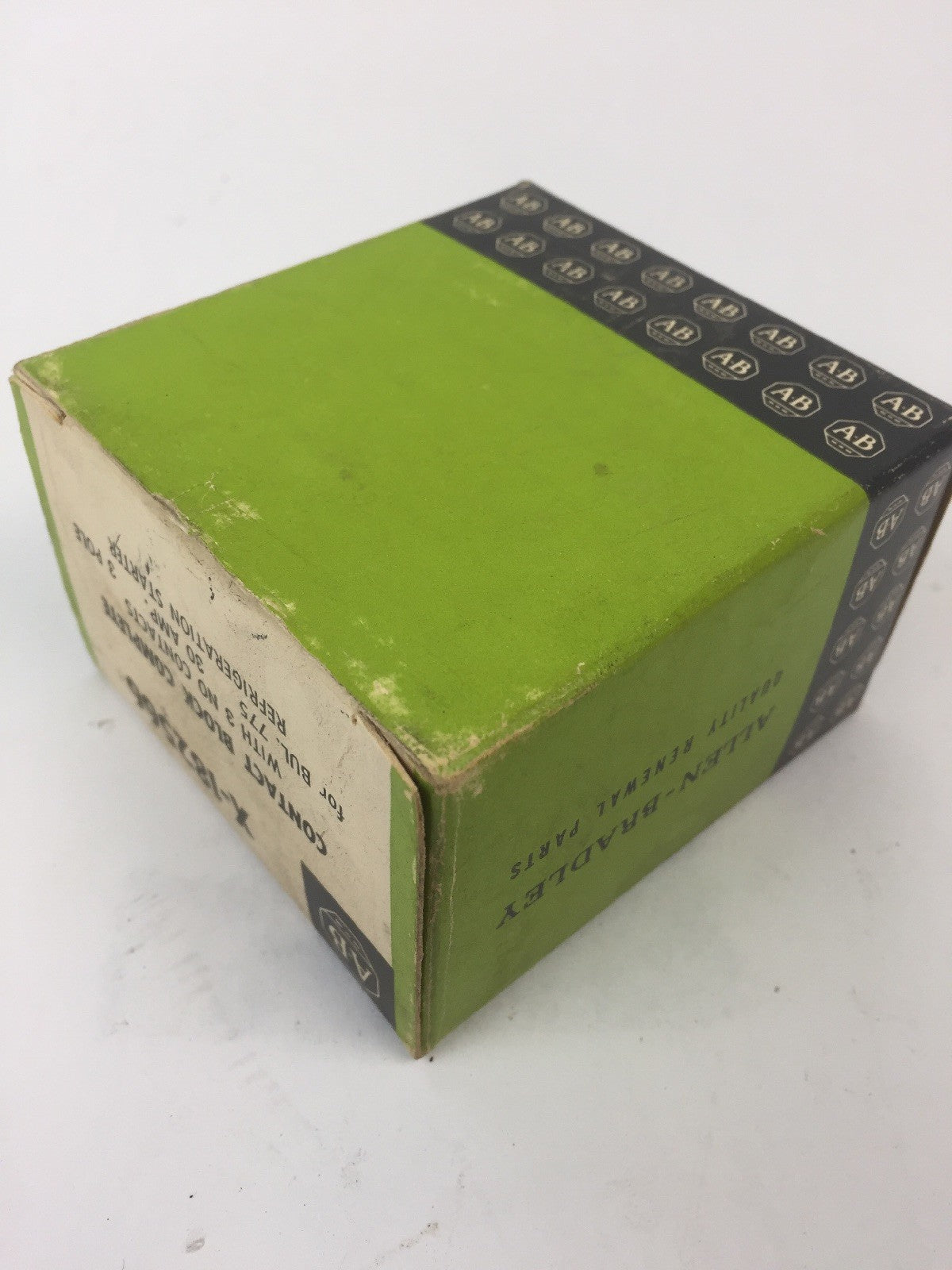ALLEN BRADLEY X-182566 CONTACT BLOCK COMPLETE WITH 3 NO CONTACTS 30AMP 3 POLE