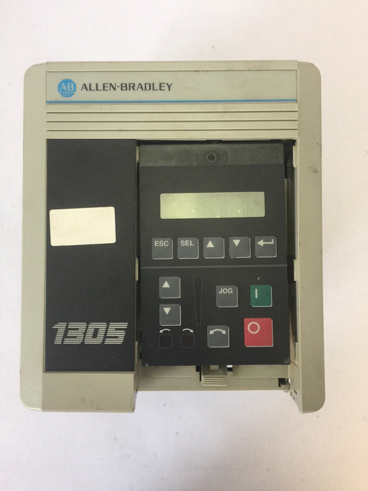 ALLEN BRADLEY 1305-BA06A AC DRIVE INPUT 380-460V 5.8A OUTPUT 380-460V 6.0A 3 HP