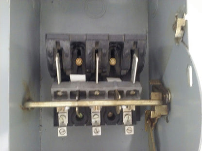WESTINGHOUSE HFN323 NON FUSIBLE SAFETY SWITCH 100A 240V 3PH 30HP TYPE 1 INDOOR