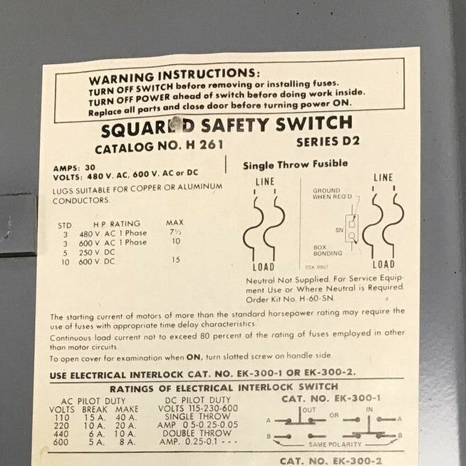 SQUARE D H261 SER. D2 SAFETY SWITCH 600VAC/DC 30AMP FUSIBLE 15HP