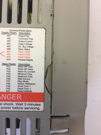 ALLEN BRADLEY 20BD1P4N104 AC DRIVE INPUT 380-480VAC OUTPUT 0-460VAC 3PHASE 2.1A