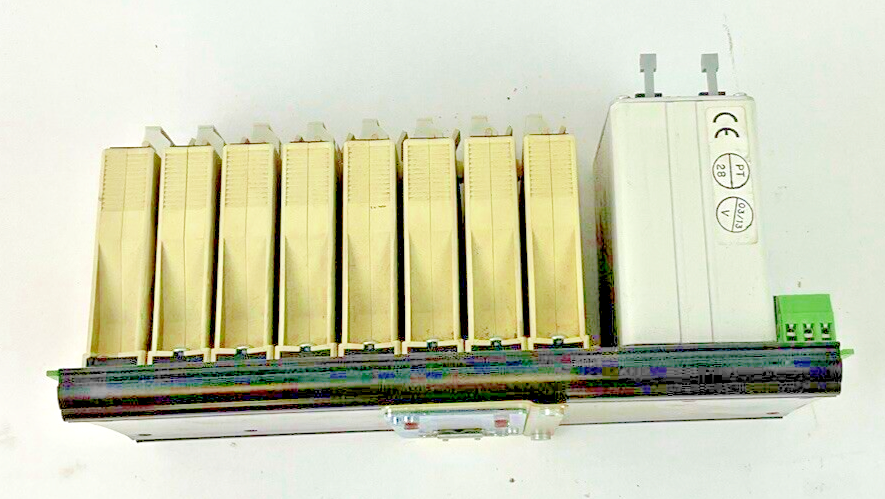OPTO 22 SNAP8M W/ SNAP-OAC5(8) W/ SNAP B4  8 SLOT MODULE RACK