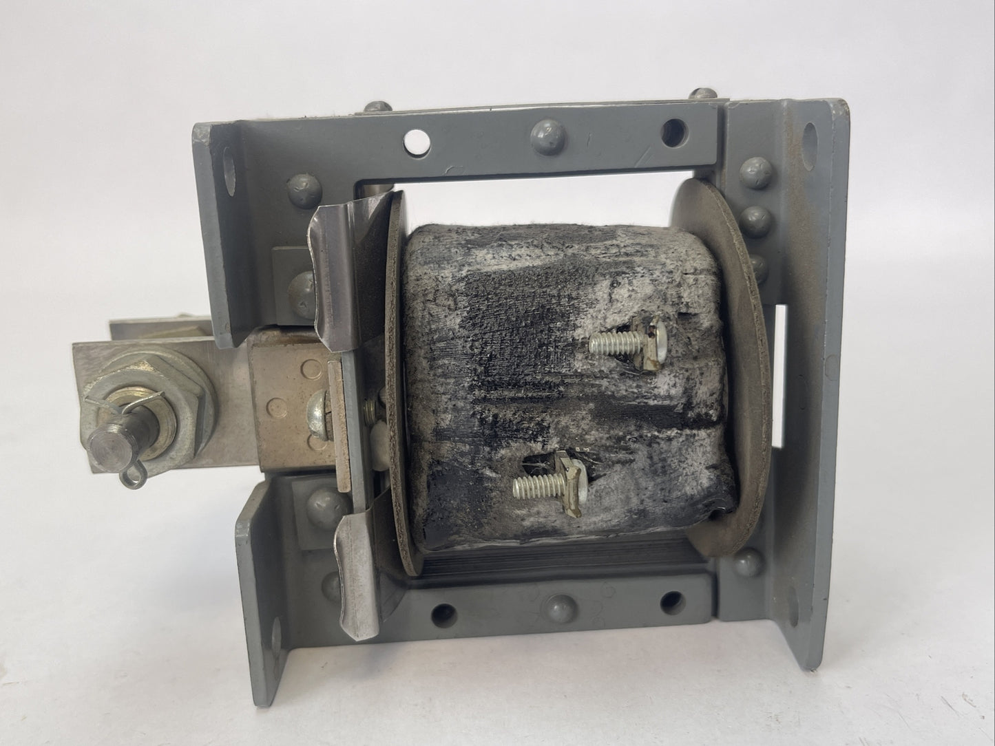 CUTLER HAMMER 10370H246A SOLENOID 440V 60CY
