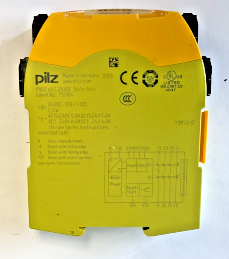 PILZ PNOZ S4 C 24 VDC 3N/0 1N/C SAFETY RELAY 24VDC