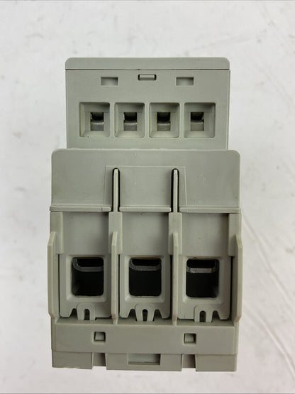 ALLEN BRADLEY STARTER (300-AOE*930 SER C COIL 24VDC + 193-ED1CB 1.0-5.0A SER C)
