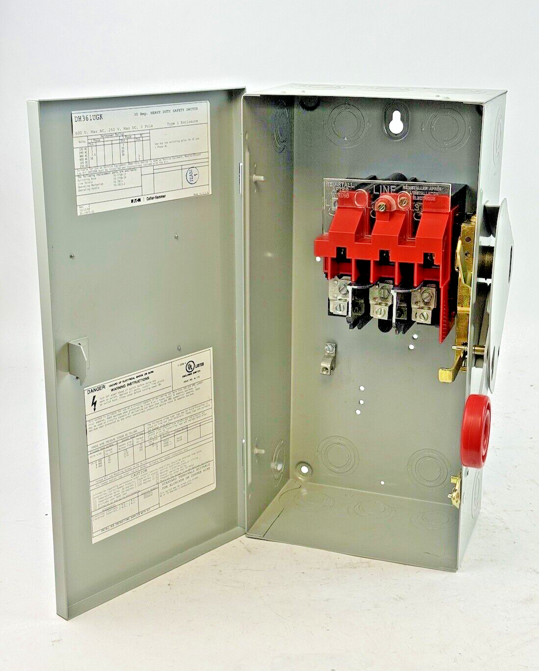 EATON / CH - DH361UGK - HD SAFETY SWITCH - 30A/ 600VAC/250DC / 3 POLE/ TYPE 1