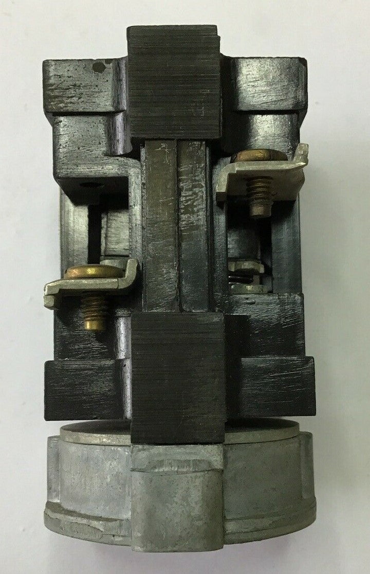 CUTLER HAMMER 10250H417A12 PUSH BUTTON STATION AC/DC HEAVY DUTY