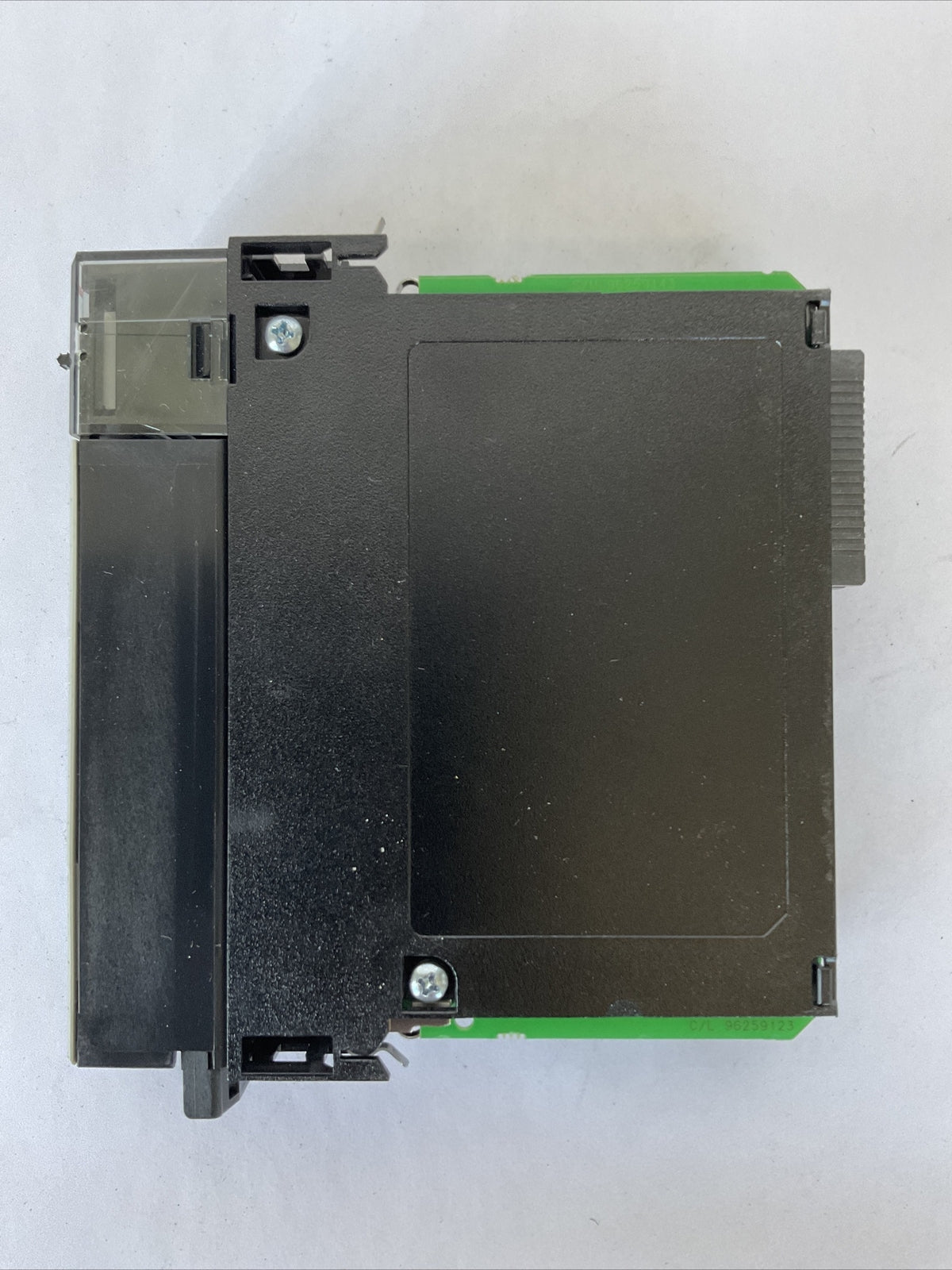 ALLEN BRADLEY 1756-IA16 SER A F/W REV 3.3 AC INPUT 16PT 120VAC 50/60HZ 13mA